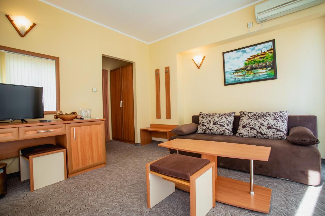 Hotel Dolphin Ravda Dış mekan fotoğraf